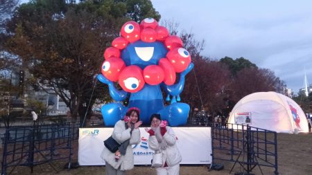 「ミャクミャク」に再会！大阪・関西万博ロスを吹き飛ばす『世界のミャクミャク展』中之島公園は大盛況 | ラジトピ ラジオ関西トピックス