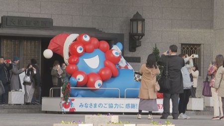 【速報】万博“寝そべりミャクミャク”今月末にお引越し　市役所前から大阪・南港へ（読売テレビ） - Yahoo!ニュース