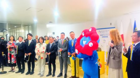 《Expo Legacy》「戦時下メッセージ、100年後も」ウクライナ館展示、神戸学院大で永久に | ラジトピ ラジオ関西トピックス