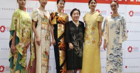 パソナ、万博ドレスを展示 | カナロコ by 神奈川新聞