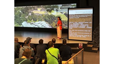 TOPPAN、国産多言語翻訳LLMを用いた次世代自動同時通訳システムの実証実験を熊本城ミュージアム「わくわく座」で実施 | TOPPANホールディングス株式会社