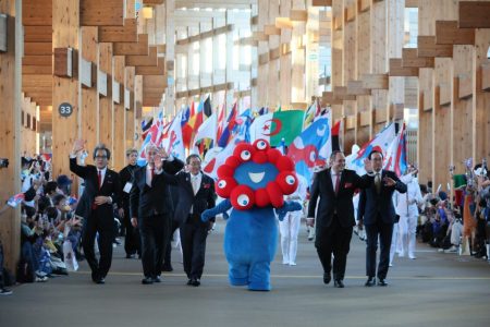 大阪・関西万博、経済効果3.6兆円！黒字最大370億円に“上振れ” ミャクミャク人気が底上げ…（ラジトピ　ラジオ関西トピックス） - Yahoo!ニュース