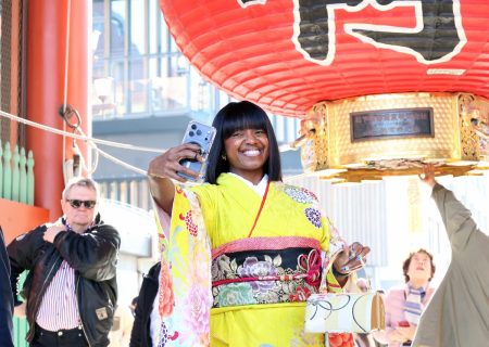 【やさしく解説】なぜ民泊不正が横行？訪日4000万人で「異様な雰囲気」の住宅街も…苦情相次ぎ大阪・東京で規制強化 【やさしく解説】民泊不正とは(3/5) | JBpress (ジェイビープレス)