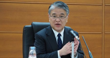 日銀大阪支店長、26年の関西経済「引き続き緩やかに回復」 - 日本経済新聞