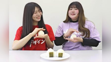 大阪万博:24か国の郷土料理を具材に「世界のおにぎり」、万博会場で売り上げ8万個…大阪芸術大学のプロジェクトで学生「食を通して世界を感じられた」 : 読売新聞