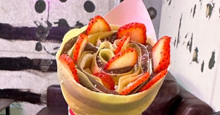 夜23時までクレープが食べられるなんて甘い誘惑すぎるんじゃ…♡大阪・本町「HACCHA BOOTH（ハッチャブース）」って知ってる？ | Pouch［ポーチ］