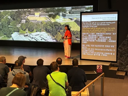 TOPPAN 熊本城で国産LLM活用の自動同時通訳実証、2026年度の実用化と多言語対応強化へ | 【印刷業界ニュース】ニュープリネット