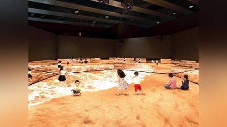 万博 ヨルダン館 赤い砂 境港 夢みなとタワー とっとりサンドパビリオン　ミャクミャク : 読売新聞