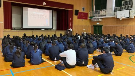 婦人科医師による中学校向け性教育出張講座の実施と記録動画公開 | 医療法人医誠会