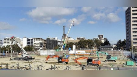 大阪万博があった１９７０年に建設され、阪神大震災も経験した市役所を新庁舎へ…解体や外構工事を含め１８７億円、明石海峡が広がるロケーション : 読売新聞