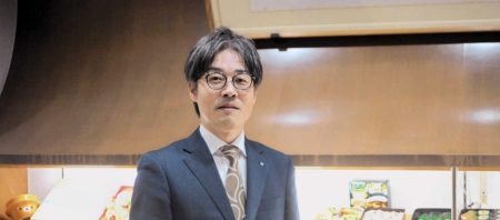 話題の商品連発、企画の源は?　駅弁製造の淡路屋代表取締役副社長・柳本雄基さんに聞く＜編集委員インタビュー＞|リッチページB|神戸新聞NEXT
