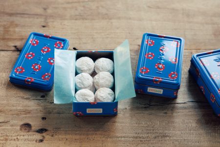 もうすぐ販売終了の超人気商品も。万博2大クッキー缶（Hanako Web） - Yahoo!ニュース