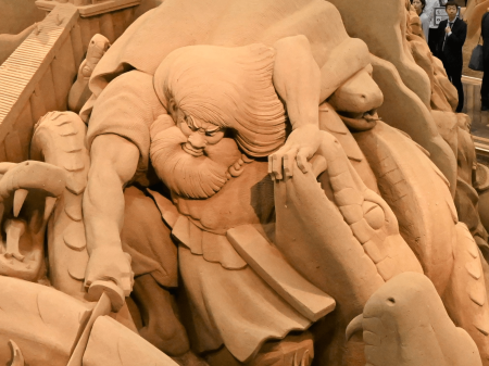 経済効果１２５億４千万円に　大阪・関西万博誘客も効果　鳥取市の砂の美術館 | 日本海新聞 NetNihonkai