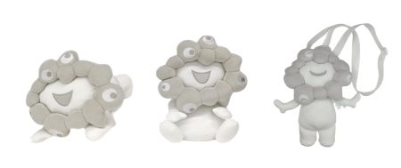 白ミャクミャクVer.お手玉風ぬいぐるみ/這型ぬいぐるみ/全身ぬいぐるみポーチ、2月中旬発売 - トラベル Watch