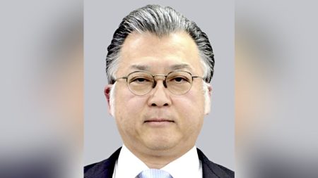 衆議院選挙:大阪15区、維新前議員の浦野靖人さんが6回目の当選…自民前議員の猛追かわす : 読売新聞