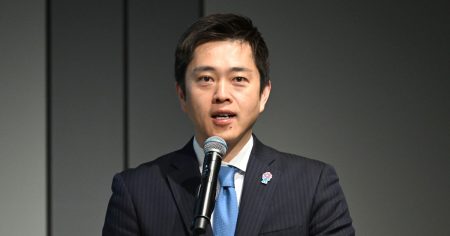 大阪府の吉村知事「関西が日本の成長エンジンに」　日経シンポジウム - 日本経済新聞