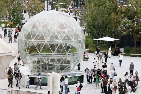 万博が導いた個人の寄付３億円　新技術展示、子の未来願い：中日新聞Web