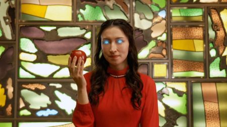 テレビ大阪・ウーデンアナが“変身”　万博後の関西経済、外国人材、AI戦略などに迫る | ORICON NEWS | 国内海外のニュース | 南日本新聞デジタル