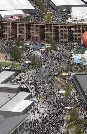 万博会場輸送バス、3割が不具合 製造元が総点検:山陽新聞デジタル|さんデジ