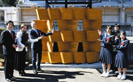 万博のレガシーが恵那に　ポーランド館の木組みを移設：中日新聞Web