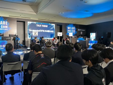 「若きクリエーター展」＆「職業体験フェスタ」は中学・高校生で大賑わいでした！　滋慶学園グループ関西の文化・教養分野など12校 - 滋慶学園グループ