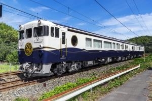 【観光列車「etSETOra」福山駅延伸１周年記念】乗車いただいたお客様に“ばら”をモチーフにした記念ノベルティを配布します | NEWSCAST