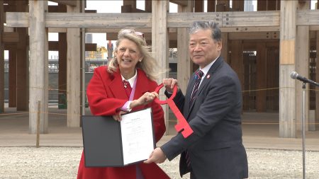 カナダパビリオンが解体工事を終え万博協会に敷地を返還　大使館首席公使に感謝状（ABCニュース） - Yahoo!ニュース