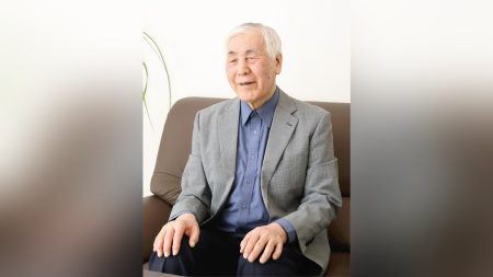 竹内昌彦 理事長 ヒカリカナタ基金 点字ブロックは視覚障害者が歩くための目印 商店街 設置に奔走…長男の死から「他の人が喜ぶ姿」かみしめ : 読売新聞