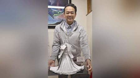 超絶技巧の「とんでもないかぐや姫」、東大の折り紙サークルと奈良の印刷会社がコラボ…ゴミ減量と地元産業PR「端材を芸術に昇華」 : 読売新聞