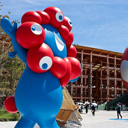 倒産連鎖の関西に「万博不況」の足音…維新が主張しつづけた「経済波及効果」はどこへ？ 数字のマジックで「将来の市民にツケ回す」（集英社オンライン） - Yahoo!ニュース