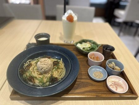 【梅田】万博発の発酵レストラン「醗酵食堂Hasshoku（ハッショク）ヒルトンプラザイースト大阪店」オープン | TRILL【トリル】