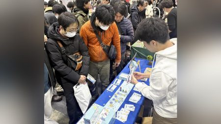 ボードゲームに若者が熱中、イベント盛況「どの作品も個性的で『沼』にはまった」…市場規模は右肩上がりで拡大 : 読売新聞